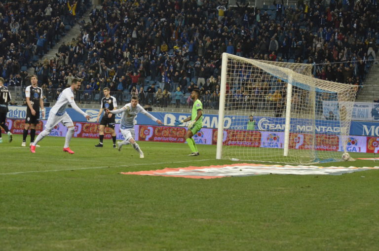 „U“ Craiova – Mediaș 2-1 / Vezi galeria foto de la firul ierbii!