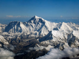 Coronavirus - Nepalul interzice accesul pe Everest şi suspendă vizele turistice