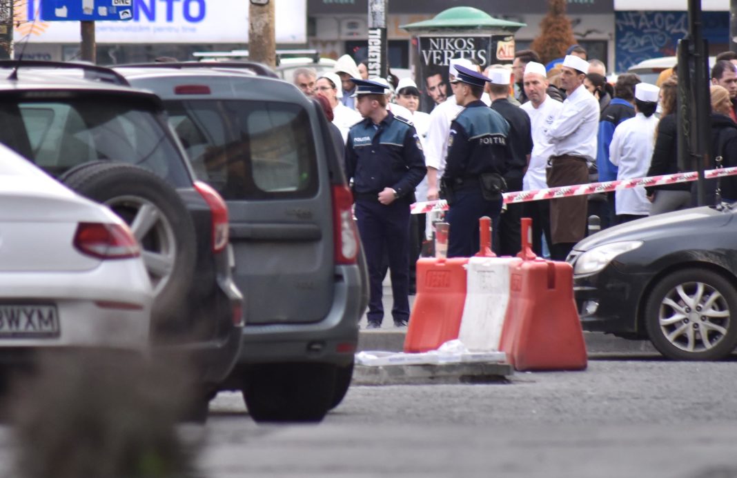 Ameninţarea cu bombă de la o bancă din Bucureşti a fost falsă