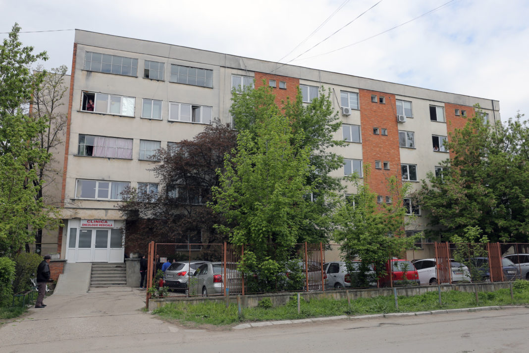 A fost scoasă la licitaţie reabilitarea clădirii în care funcţionează clinicile de oncologie şi dermatologie din cadrul SJU Craiova