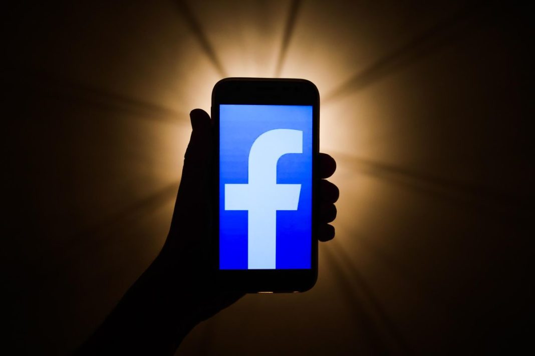 Facebook a anunțat reducerea calității conţinutului video în Europa
