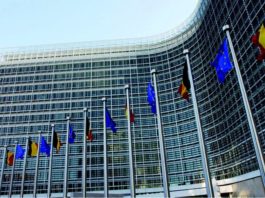 Comisia Europeană prelungeşte până la sfârşitul lunii iunie mecanismul de control al exporturilor de vaccinuri împotriva COVID-19