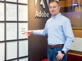 Angajaţii Adobe România lucrează de acasă şi primesc sprijin financiar