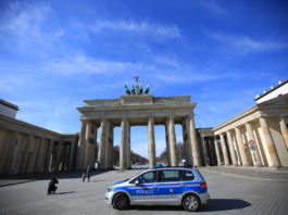 Germania intenţionează să impună o interdicţie privind contactul între persoane