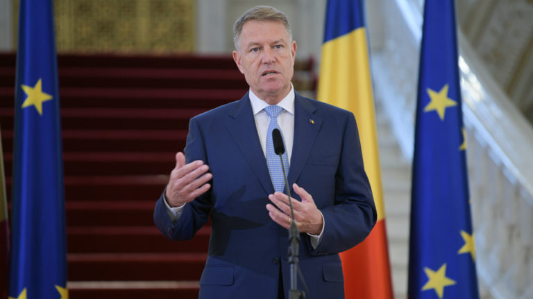 Iohannis, prima reacție publică după prelungirea stării de alertă în România: ”Sunt îngrijorat”