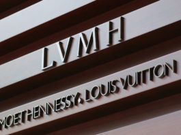 Louis Vuitton va începe să producă gel dezinfectant pentru mâini