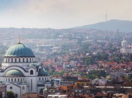 Cetăţenii străini care sosesc în Serbia din mai multe ţări vecine, respectiv România, Bulgaria, Croaţia şi Macedonia de Nord, vor trebui să prezinte un test negativ pentru coronavirus