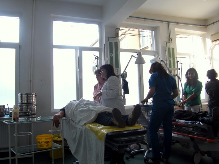Coronavirus: La mila Domnului. Spitalul Județean din Târgu Jiu are doar 17 ventilatoare!