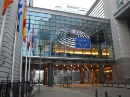 Parlamentul European a decis amânarea cu un an a datei de aplicare a Regulamentului privind dispozitivele medicale