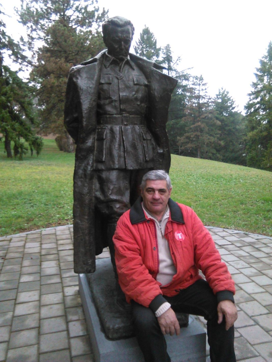 A murit Paulon Ciurlin