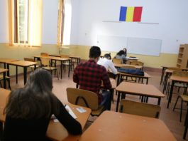 La proba scrisă de Limbă și literatură română au fost prezenți 4418 candidați, iar 399 nu s-au prezentat la examen