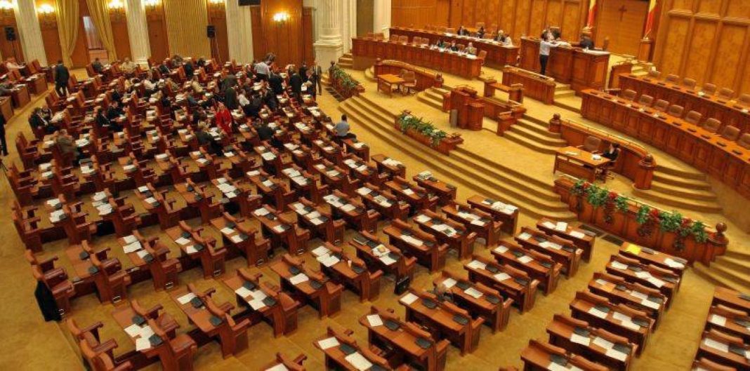 Proiectul de lege privind executarea închisorii la domiciliu inițiat de Alina Gorghiu a fost respins de deputați