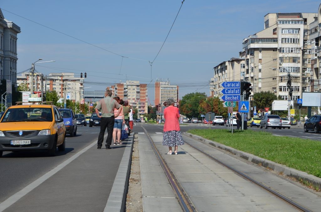 Intersecția Arieș cu Calea București va fi reconfigurată. Primăria Craiova oferă premii în bani pentru cei care vin cu cea mai bună soluție.