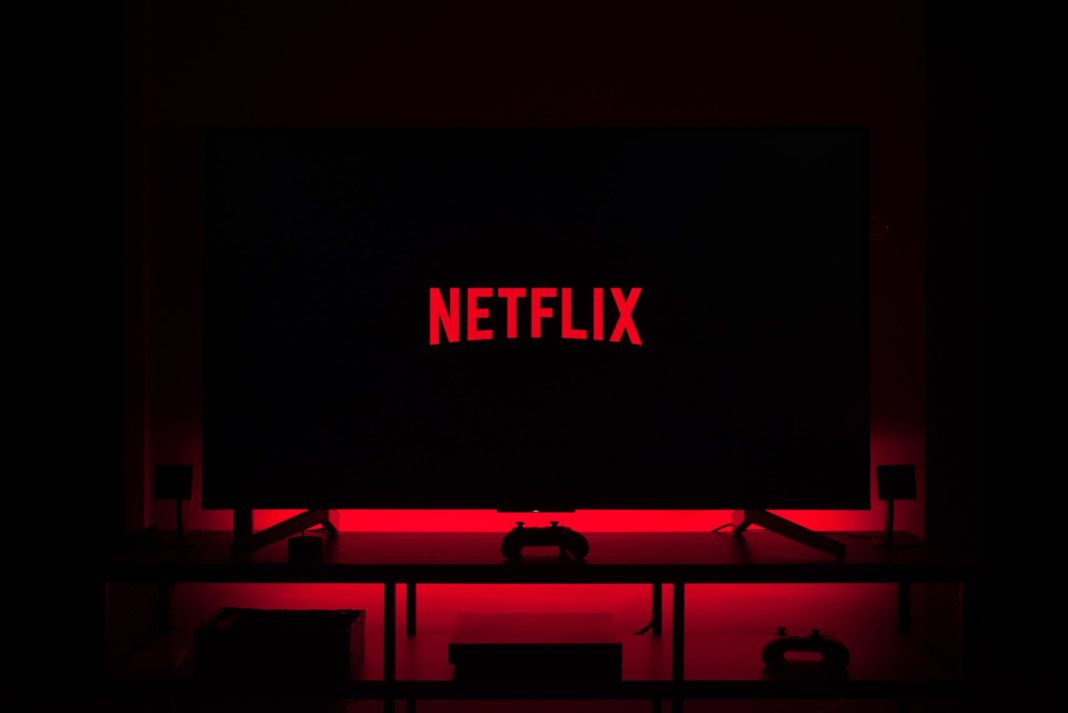 Netflix a început să anuleze abonamentele celor care nu au mai folosit platforma de streaming în ultimii doi ani