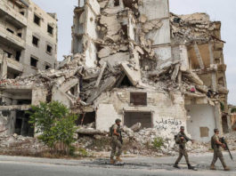 Rușii au reînceput, după 3 luni, bombardamentele din Siria