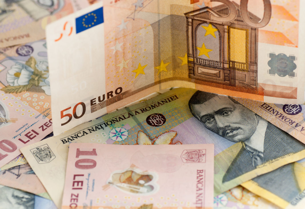 Leul îşi revine în raportul cu euro pentru a doua zi consecutiv