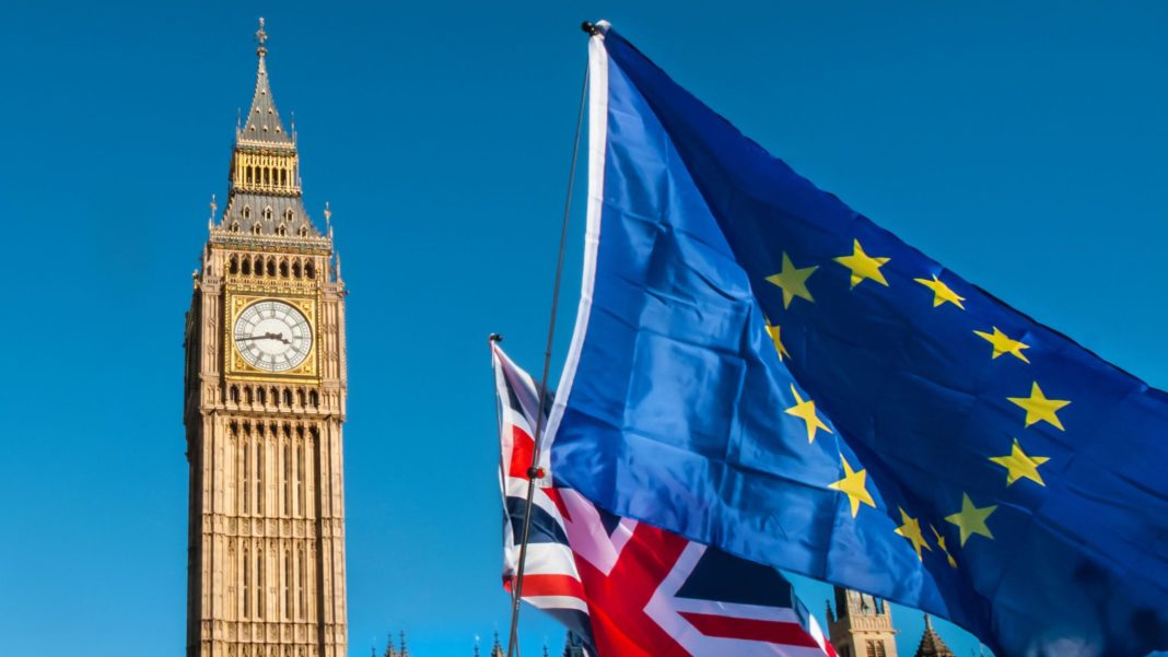 Coronavirus: Aproape 50.000 de decese în Regatul Unit