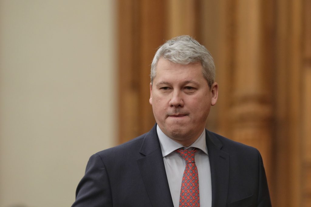 Senatul dezbate azi moţiunea simplă împotriva ministrului Cătălin Predoiu