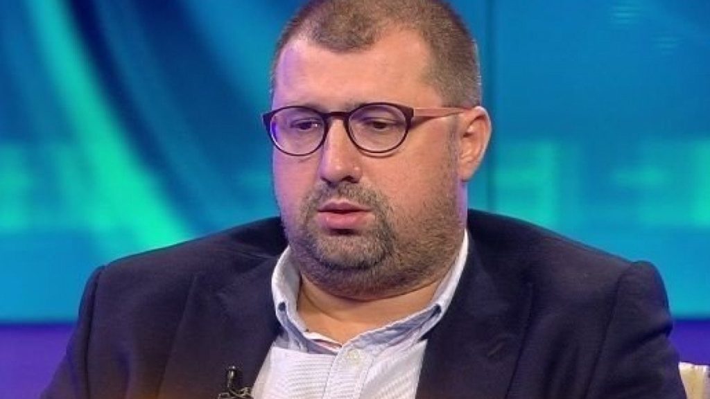 Fostul ofițer SRI, Daniel Dragomir, condamnat  pentru corupție, s-a predat autorităților italiene la Bari