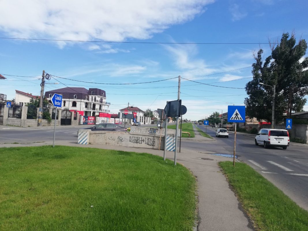 Cititorii GdS oferă autorităților locale diverse soluții legate de modul cum ar trebui sistematizată circulația pe strada Râului din Craiova Cititorii GdS oferă autorităților locale diverse soluții legate de modul cum ar trebui sistematizată circulația pe strada Râului din Craiova