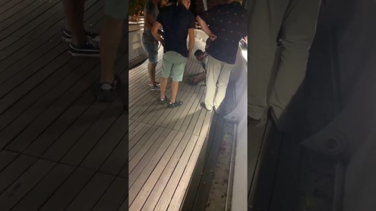 Trei bărbaţi, reținuți pentru ”Alba-Neagra” în Mamaia