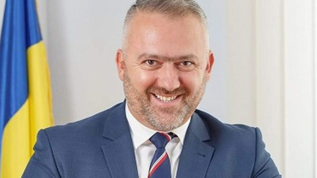 unifarm-director-DNA-adrian-ionel Adrian Ionel a fost suspendat din funcția de director al Unifarm