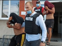 Cei patru tineri bănuiți de comiterea a două tâlhării calificate din noaptea de 23-24 iunie au fost reținuți de polițiștii gorjeni