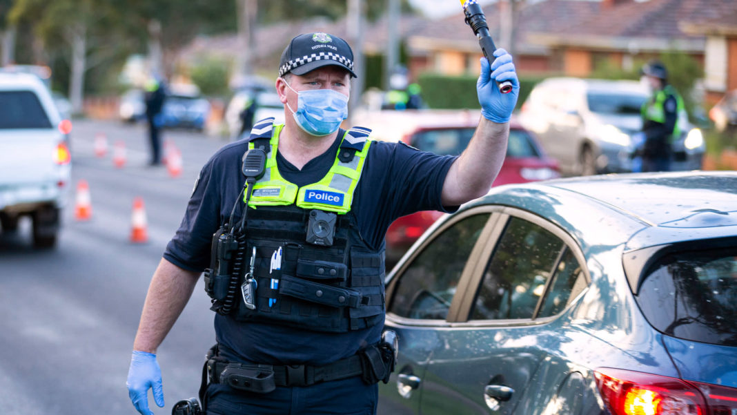 5 milioane de australieni reintră în izolare pentru 6 săptămâni