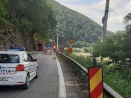 Circulația rutieră se închide/se deschide în reprize de max. 20 minute dirijată de piloți de circulație