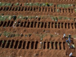 Armata, acuzată de ''asociere la genocid'' pentru gestionarea epidemiei de COVID-19 în Brazilia