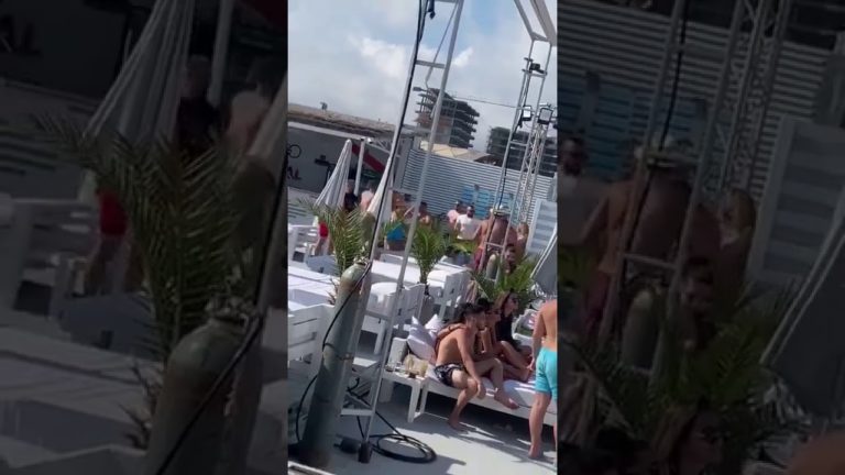 Scandal la o terasă din Mamaia: trei persoane la spital