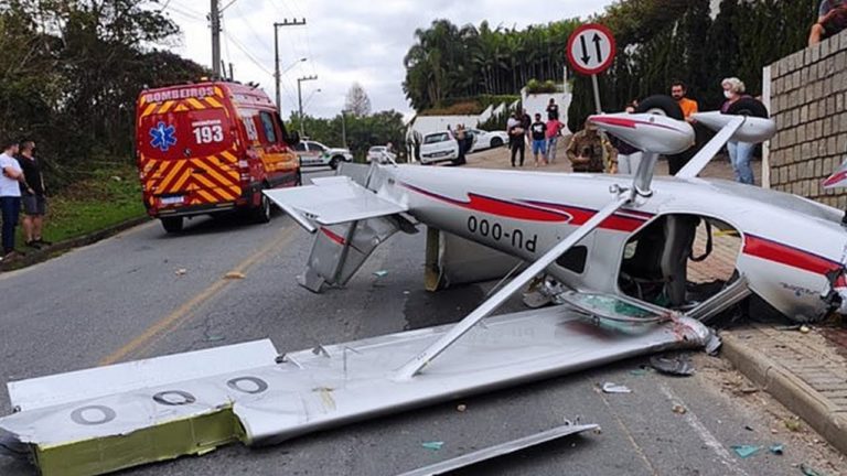 Brazilia: Un avion s-a prăbușit pe o stradă aglomerată