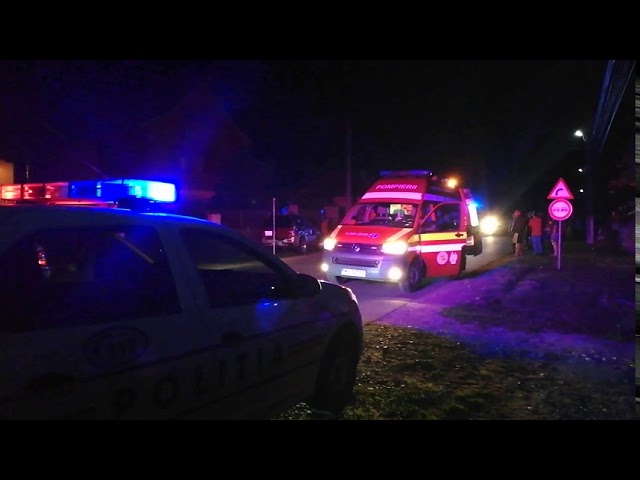 Gorj: Două persoane, rănite după ce o mașină a intrat într-o căruță