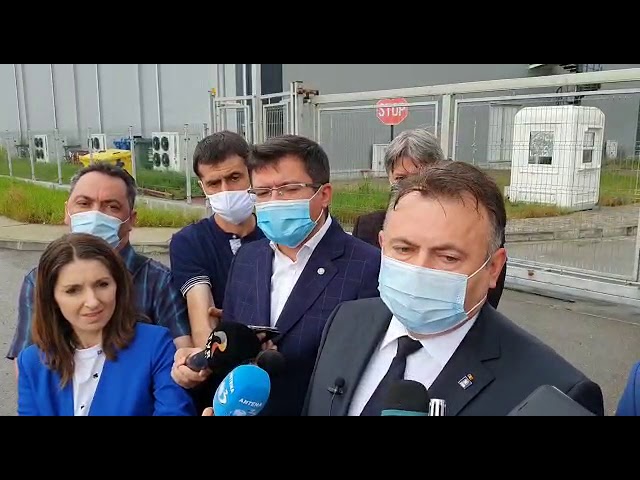 Ministrul sănătății, ținut la poarta Spitalului Modular de la Iași