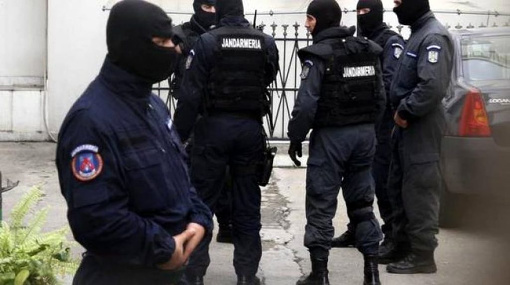Dolj: Percheziţii la persoane bănuite de evaziune fiscală