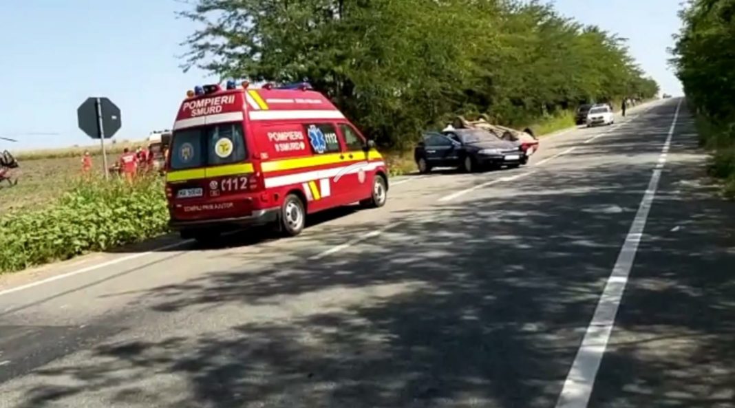 Două persoane au fost rănite în urmă cu puțin timp într-un accident rutier petrecut în Galicaea Mare, județul Dolj