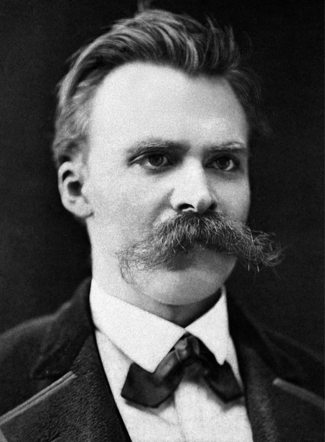 120 de ani de la moartea filosofului Friedrich Nietzsche