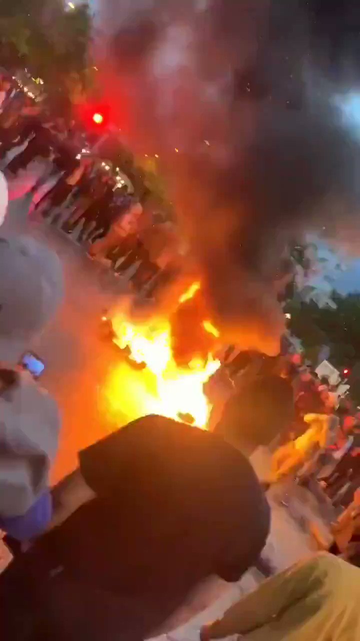 Violențe în orașul suedez Malmo după ce un Coran a fost ars de extremiști