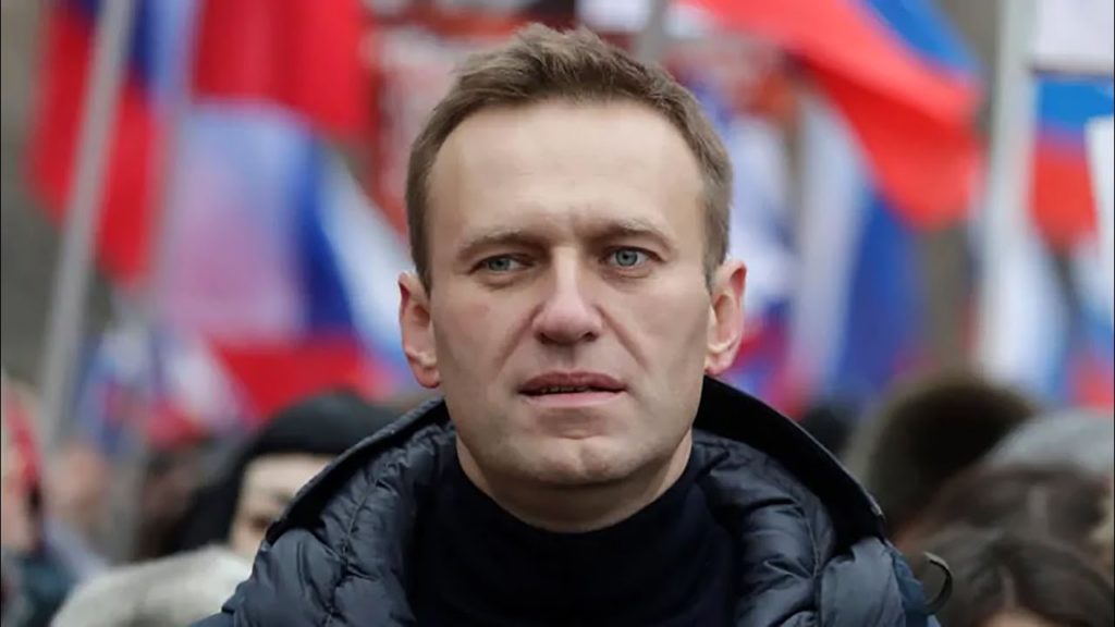 Aleksei Navalnîi va fi judecat miercuri pentru defăimare