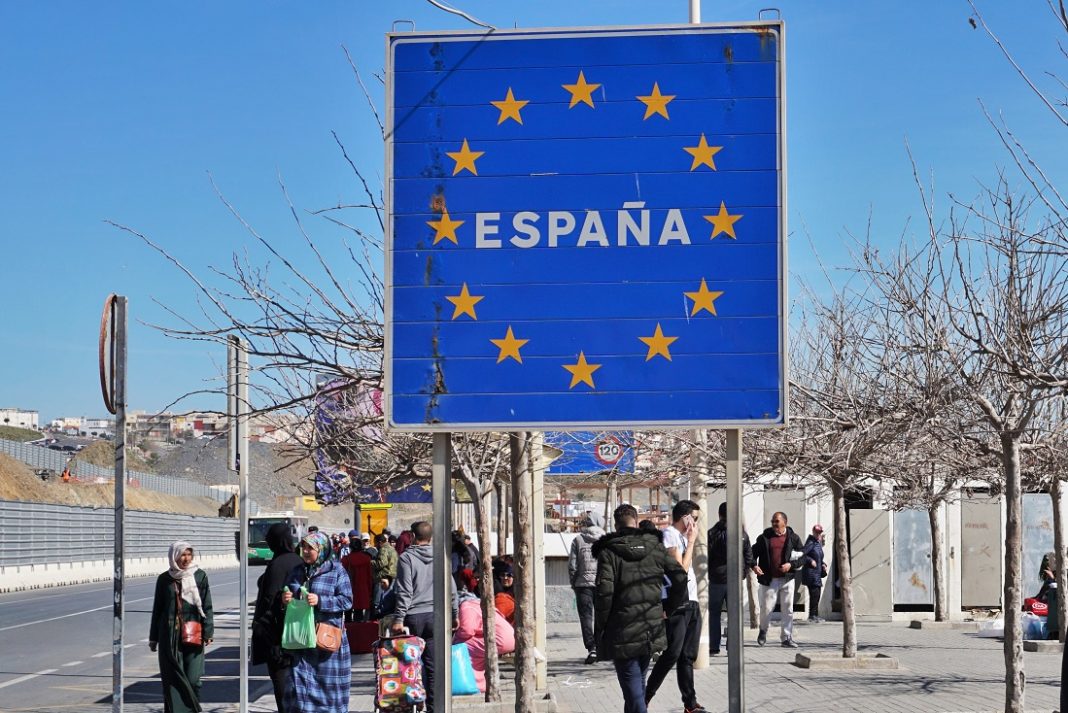 Carantină obligatorie pentru cetățenii care vin din şase regiuni din Spania