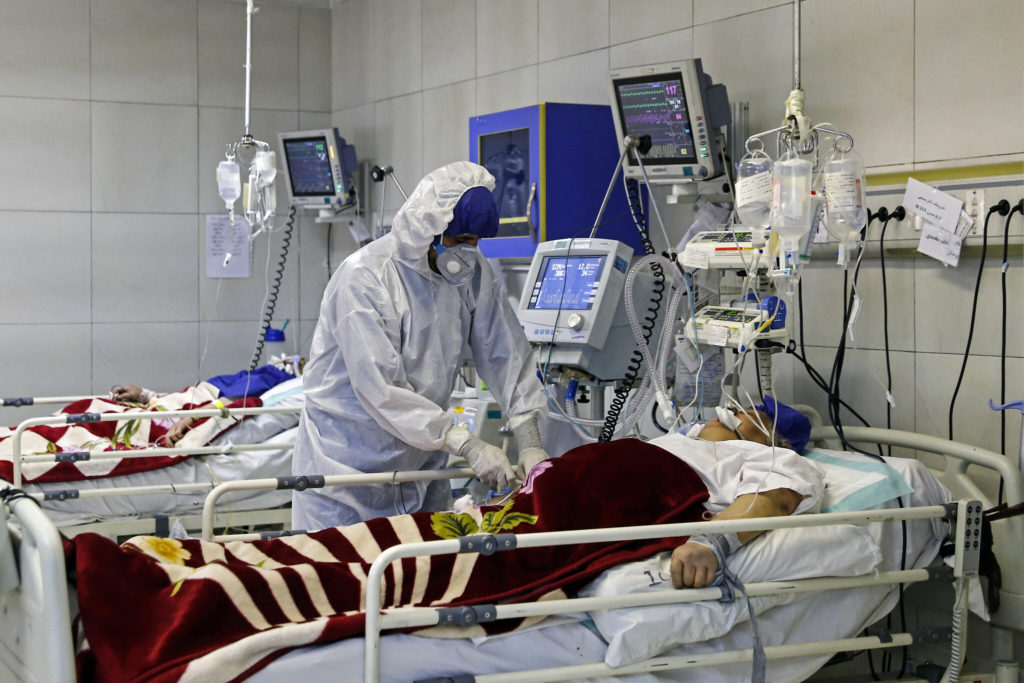 România: 142 decese și 1.121 de pacienți în ATI, în ultimele 24 de ore