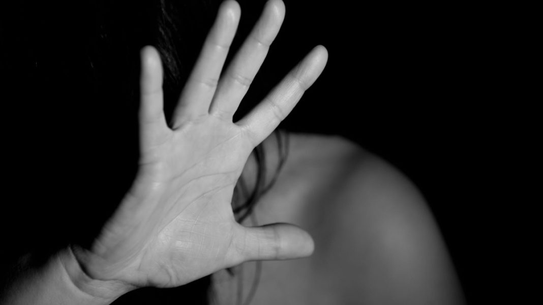 Polițiștii au emis ordin de protecție provizoriu și au întocmit dosar penal, sub aspectul săvârșirii infracțiunii de violență în familie