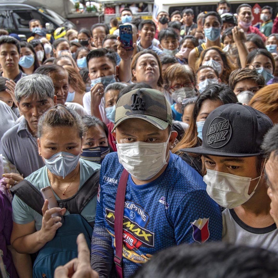 Aproape jumătate dintre adulţii filipinezi, şomeri din cauza pandemiei