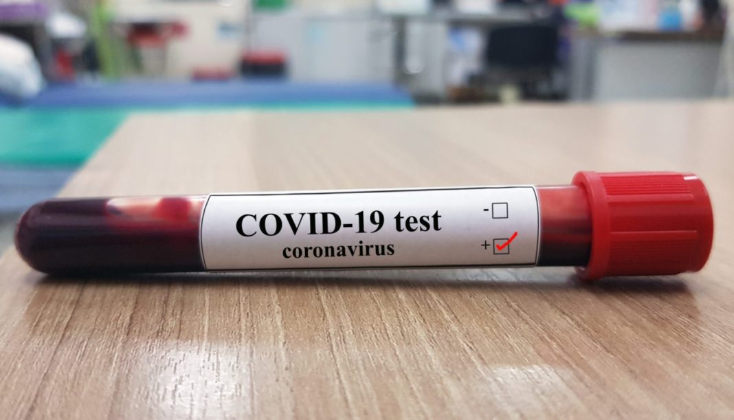 Focar de COVID-19 într-un abator din Belgia. Sunt şi români printre angajații infectați