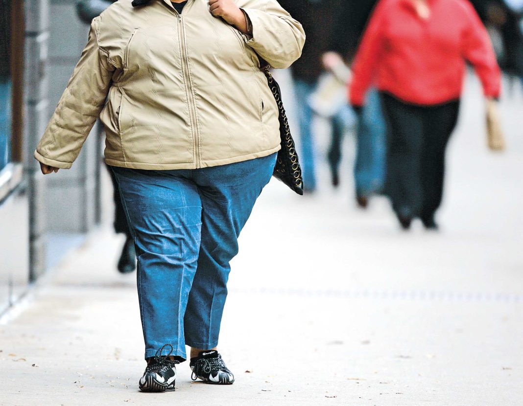 Obezitatea crește riscul decesului din cauza COVID-19 cu aproape 50%