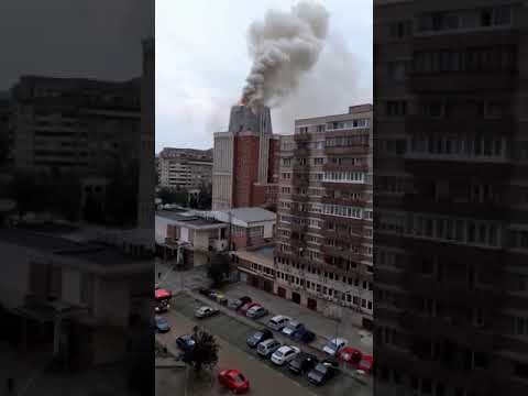 Incendiu violent la Consiliul Județean Caraș-Severin