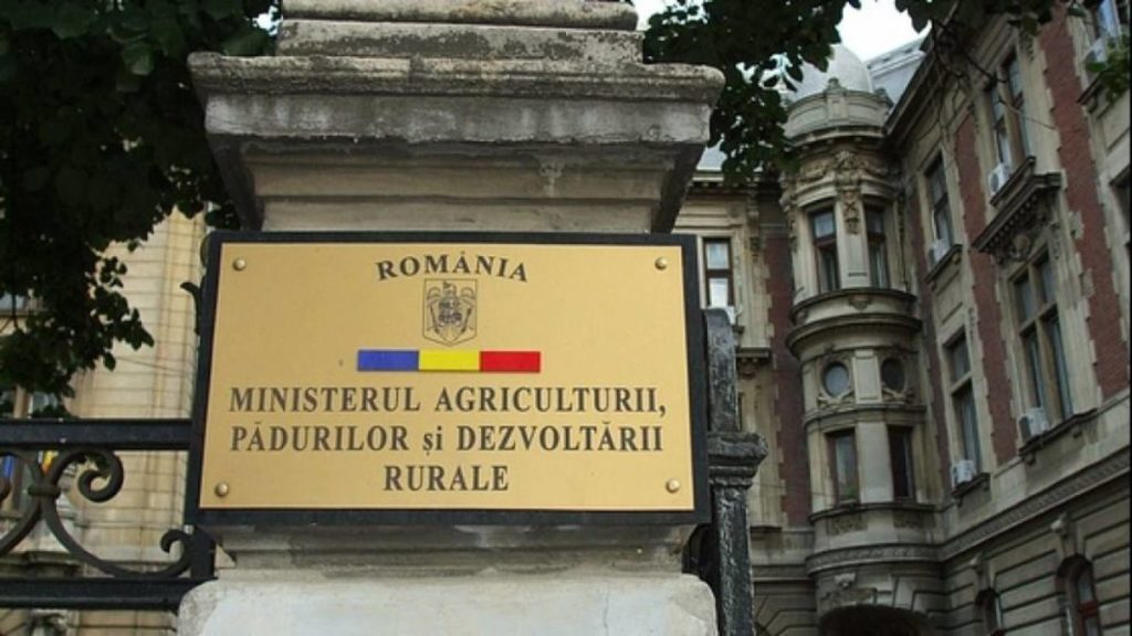 Ministerul Agriculturii va fi reorganizat. Se desfiinţează 216 funcţii de conducere
