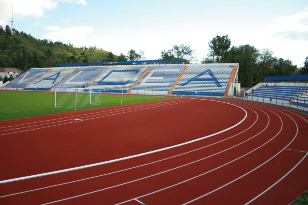 de joi, 6 august, se permite accesul gratuit la Stadionul Zăvoi în vederea practicării de exerciţii fizice pe pista de alergare