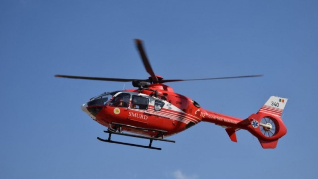 O singură victimă a fost preluată de elicopterul SMURD și transportată la spital