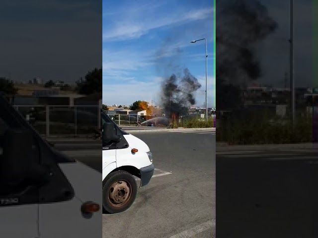 Mașini distruse de un incendiu izbucnit la o țeavă de gaze
